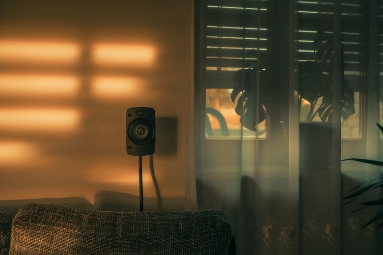 Google Home: универсальность и нестабильность в российских реалиях