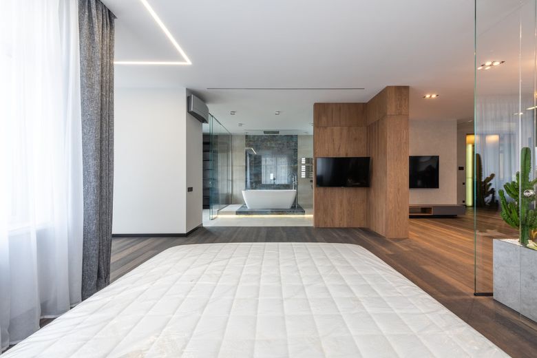 Сколько метров нужно под мастер-блок в квартире 100-150 м²?