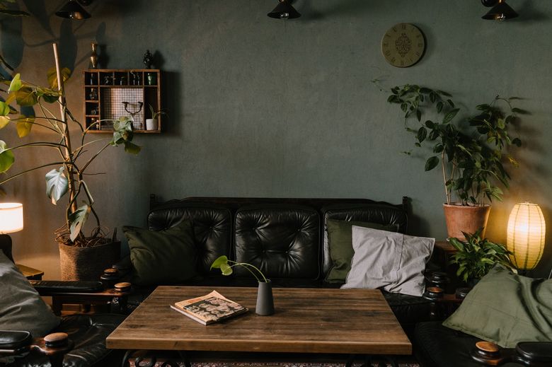 Как тёмные оттенки работают в планировке квартиры в ЖК «A-Residence»?